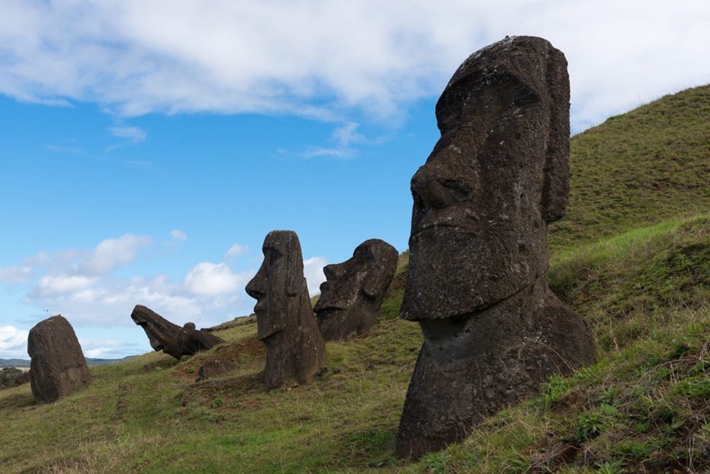 Rapa Nui - Chile Travel